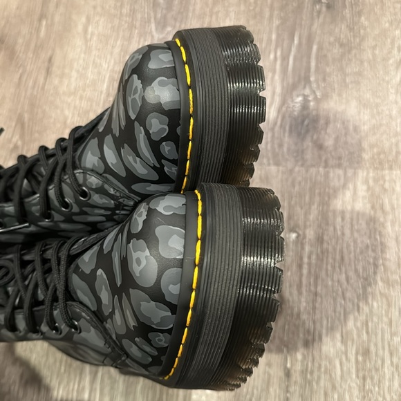 JADON BOOT LEOPARD PRINT PLATFORMS SIZE 6 - Picture 13 of 15